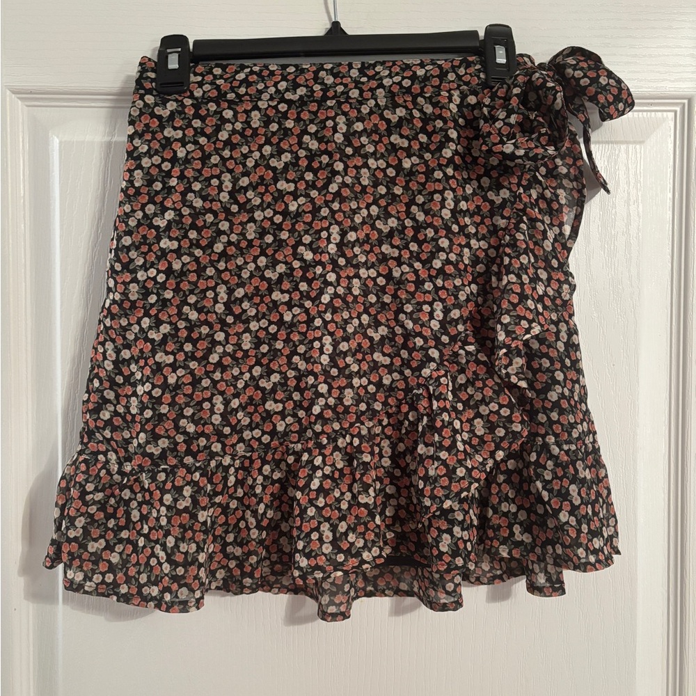 Hollister Skirt